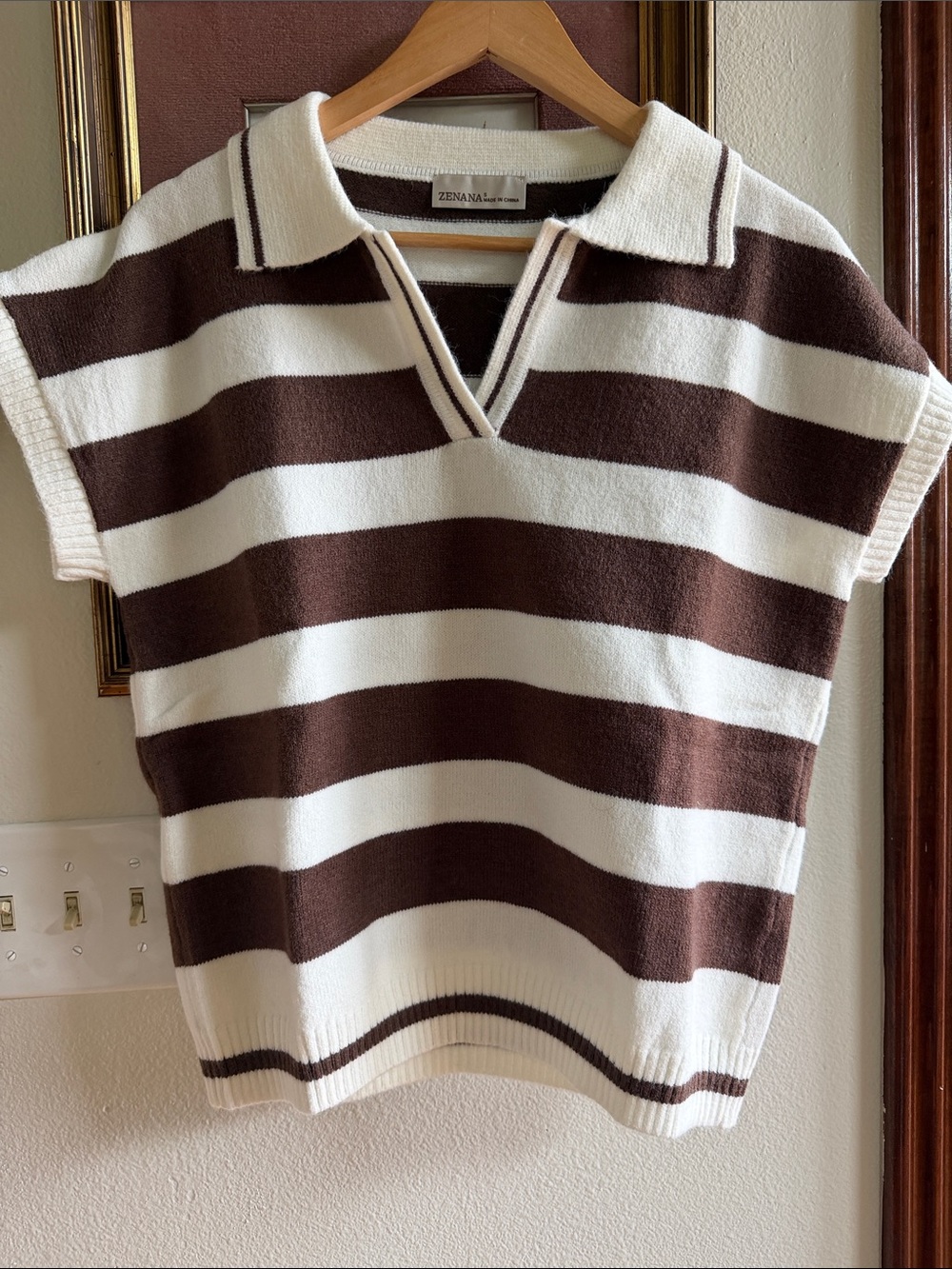 Zenana Outfitters Brown and Cream V-Neck Striped Sweater
